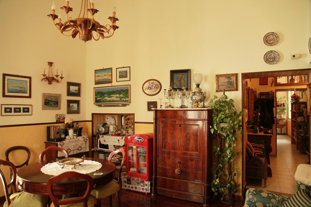 Bed And Breakfast Latomare Napoli Exterior foto